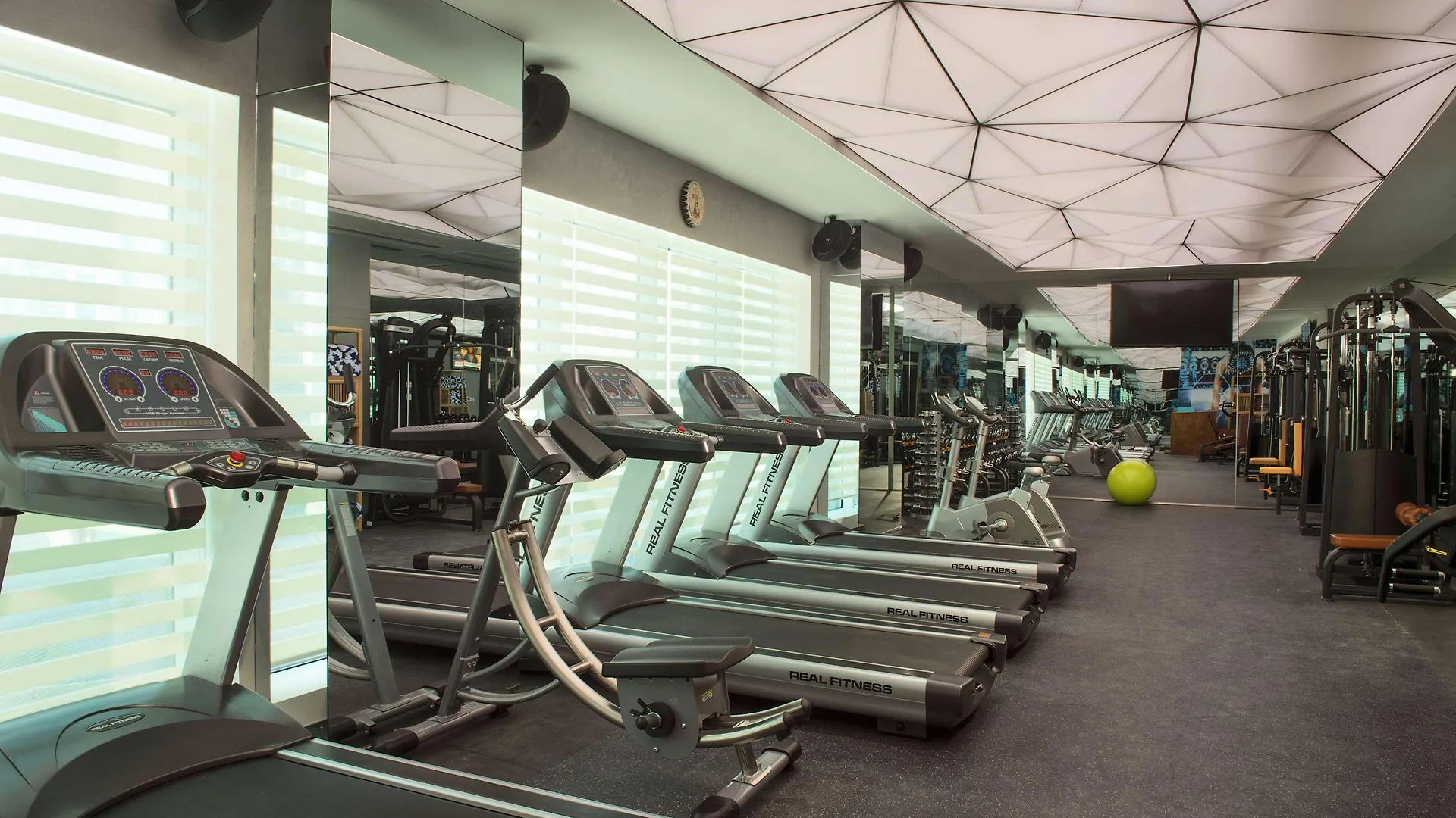 Gulf Court Hotel Business Bay Dubai